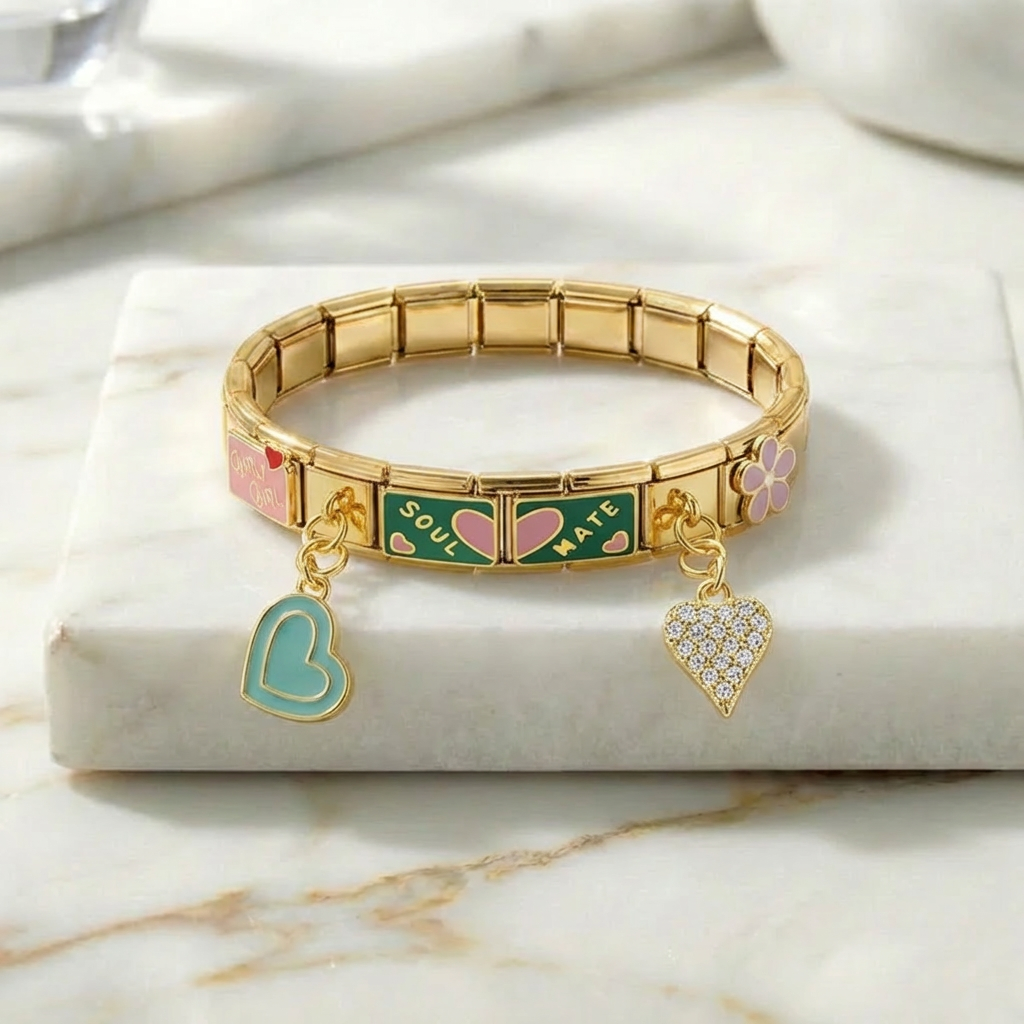 Idée cadeau bijou femme : pourquoi le bracelet charm personnalisé fait toujours craquer